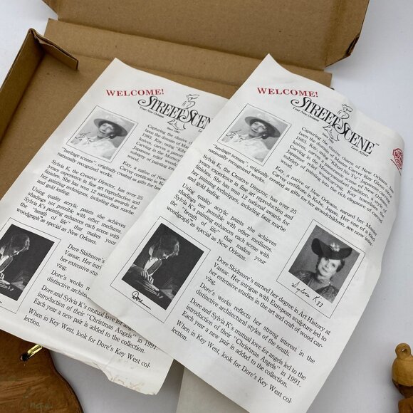 Street Scene Gallery hand painted Woodgraph Angel of Mardi Gras ornament 97 sign - Picture 10 of 10